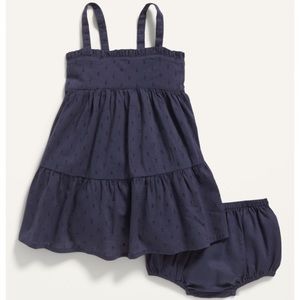 NWT Old Navy Sleeveless Solid Clip-Dot Dress and Bloomers Set for Baby, 3-6mo
